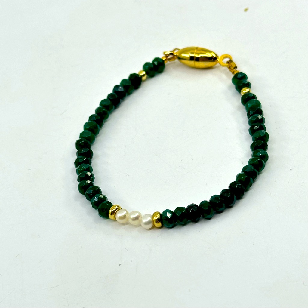 #364 New Stackable Faceted Jade Bracelet With Baby Pearls